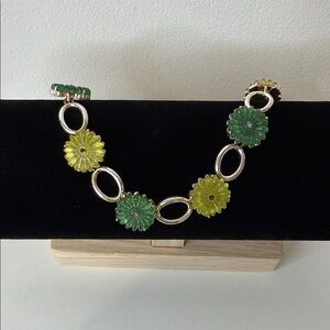 Vintage Green Floral Bracelet - silver toned